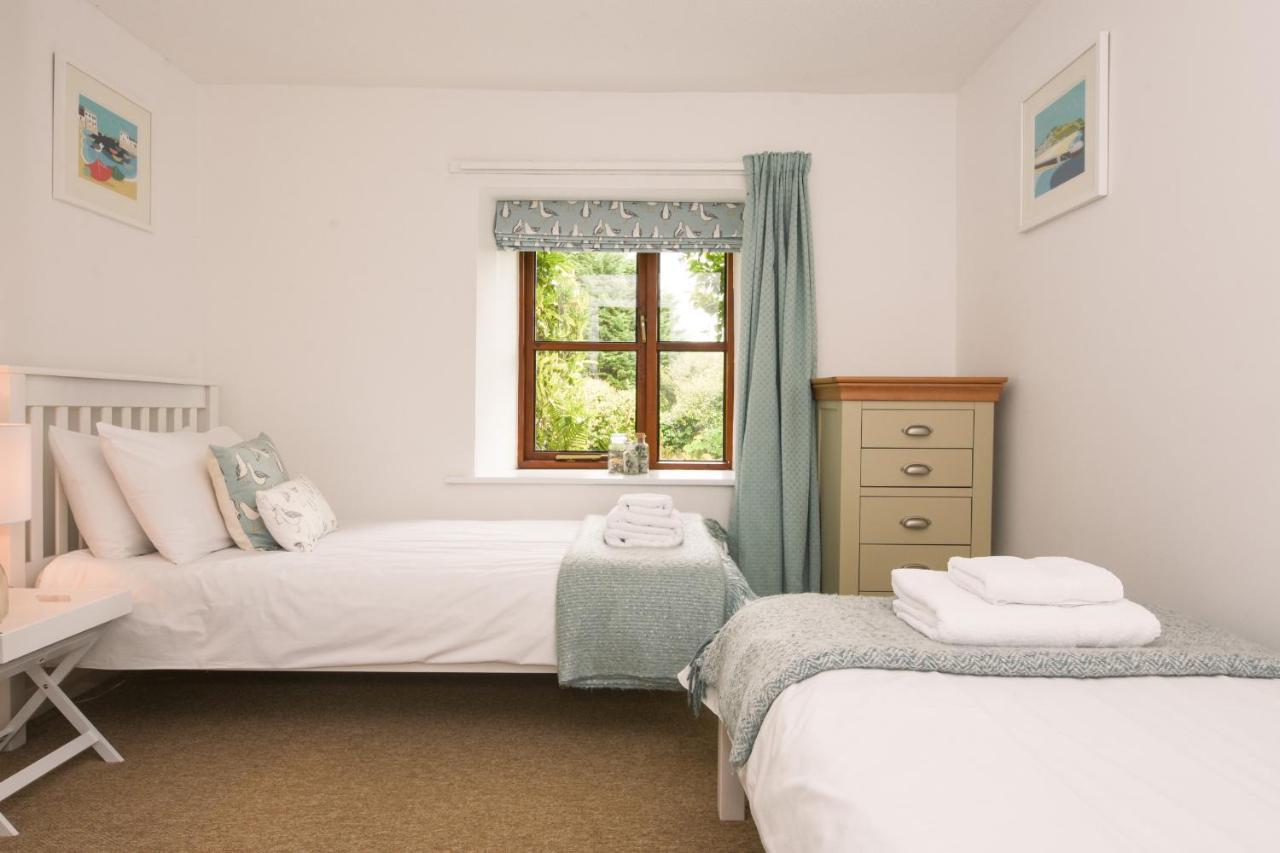 Lily Cottage Looe Exteriör bild